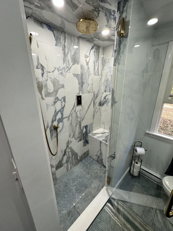 Luxurious Marble-Effect Shower